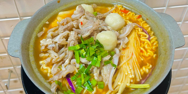 Mì Cay & Trà Sữa KAT - Phan Đình Phùng