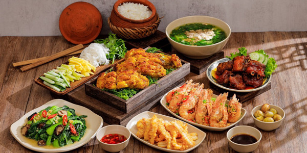 Cơm 24H - Trần Khánh Dư