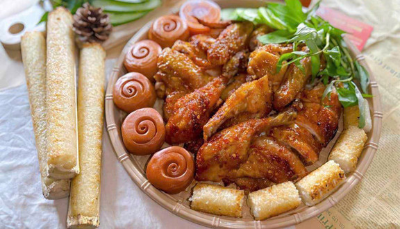 GÀ NƯỚNG CƠM LAM HAI ANH EM