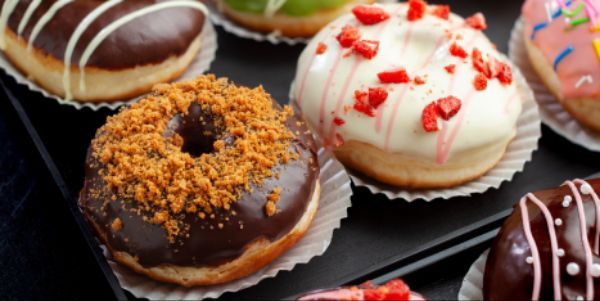 Happy Donut & Bánh Kem Ít Ngọt