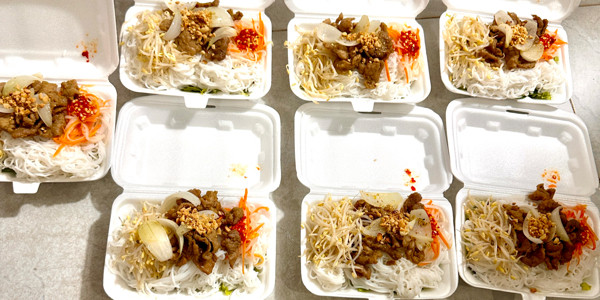 Quán Dung - Bún Thịt Xào, Trà Tắc Thái & Trà Sữa