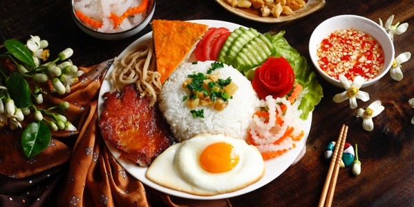 Cơm Tấm Nga - Đoàn Văn Bơ