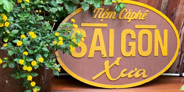 Tiệm Cà Phê Sài Gòn Xưa - Trương Định