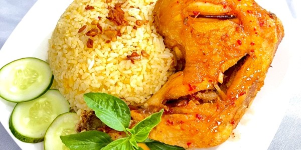 Cơm Gà Chú Phú - Phạm Văn Chiêu