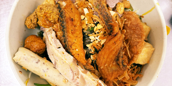 Hằng Bánh Đa Cua - Miến Trộn & Bún Cá Rô