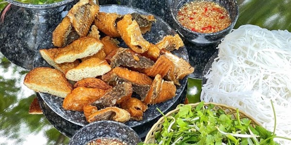 Bún Cá Chấm - Đền Lừ
