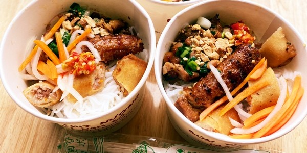 BÚN THỊT NƯỚNG TÂY NAM BỘ - Âu Dương Lân