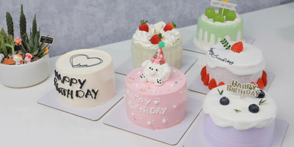 Bánh Kem Dâu Tây - Quang Trung