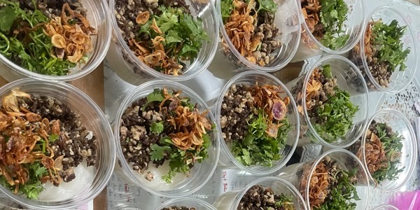 Bánh Đúc Nóng Hà Nội - Lakeside B Khu Đô Thị Chí Linh