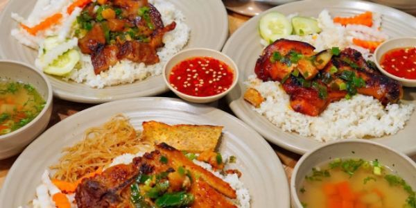 Cơm Tấm Yến Nghi - 353 Lê Lợi