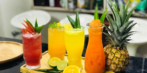 Tiệm Rau Má Đậu Xanh - 143 Trần Nguyên Hãn