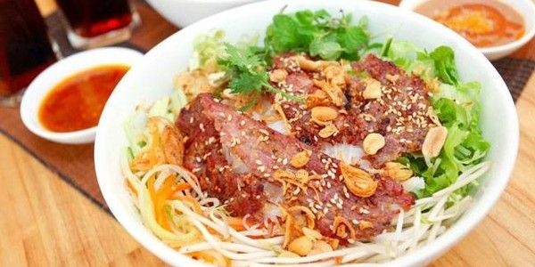 Bếp Nhà Tròn - Bún Mắm, Bún Thịt Nướng & Bánh Các Loại - Ngô Văn Sở