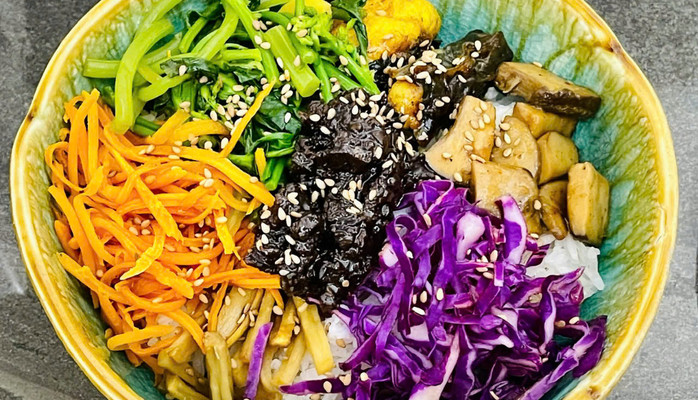 Quán Chay Tiệm Chay Lá - Bún Riêu Chay, Bánh Xèo Chay & Cơm Chay Văn Phòng - Vương Thừa Vũ