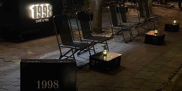 1998 Café & Tea - Đào Tấn