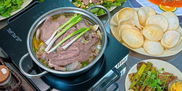 Lẩu Bò Hùng