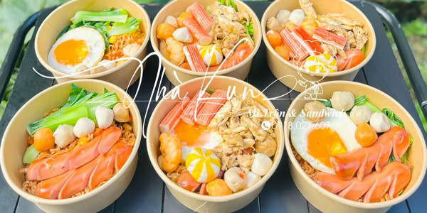Nhà Kun - Mì Trộn & Sandwich