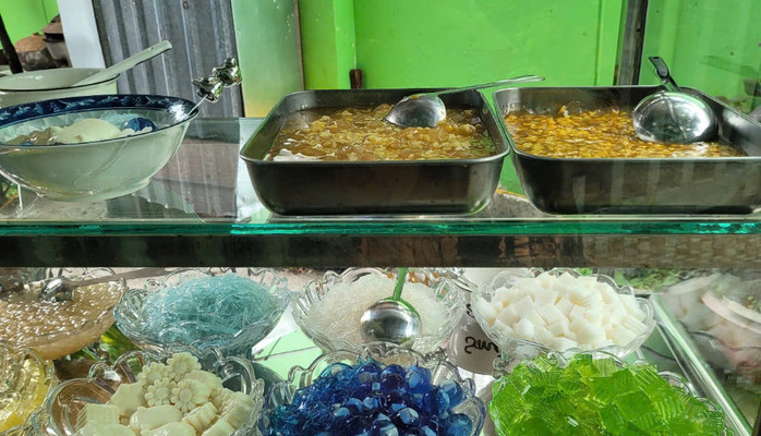 E"mi Chè Bà 2 - Nguyễn Văn Cừ