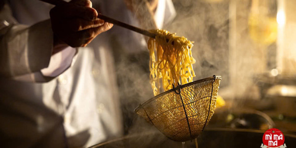 Mì Bò Cay Đài Loan, Mì Sủi Cảo Bò Viên - Mà Má Mìn - 150/26 Nguyễn Trãi