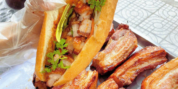 Ông Phú Đạt - Ba Chỉ Heo Nướng Lu