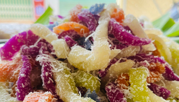 Tiệm Bánh Quê Bánh Dân Gian Cô Tươi - Bánh Quê Ăn Kèm Nước Cốt Dừa - 148 Hoàng Việt