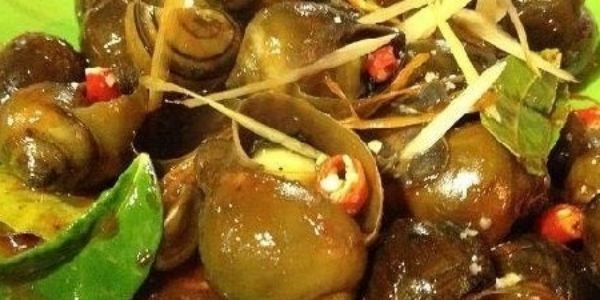 Quán Cô Năm Bò Hít - 11 Trần Quang Diệu