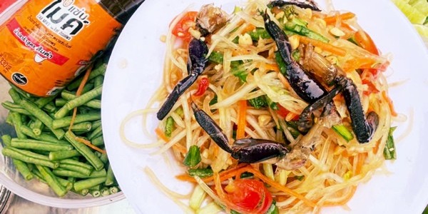 Gấu Thái - Gỏi Đu Đủ Thái, Chân Gà Sốt Thái & Bò Viên Chiên