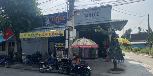 Tạp Hoá Tổng Hợp & Ăn Vặt TẤN LỘC - Trịnh Quang Nghị