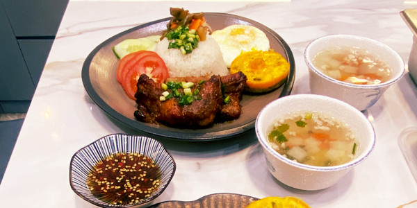 Cơm Tấm Phú Quý No.1 - 41 Hùng Vương