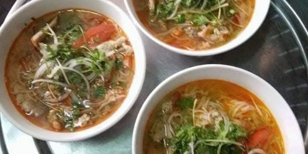 Quán Bún Tâm Hạnh - Riêu, Cá & Sứa - 52 Nguyễn Tất Thành