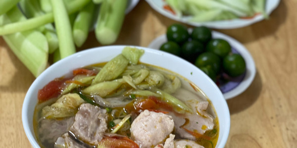 Hiếu Vẩu Quán - Phở Bò, Phở Chiên Giòn & Phở Xào - Ngõ 286 Nguyễn Xiển
