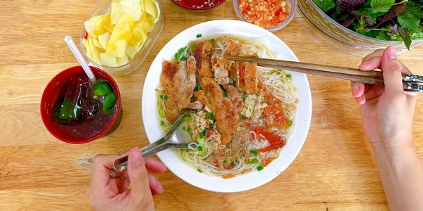 Bún Chả & Bún Riêu Cua Quân Nhung - 161 Thân Nhân
