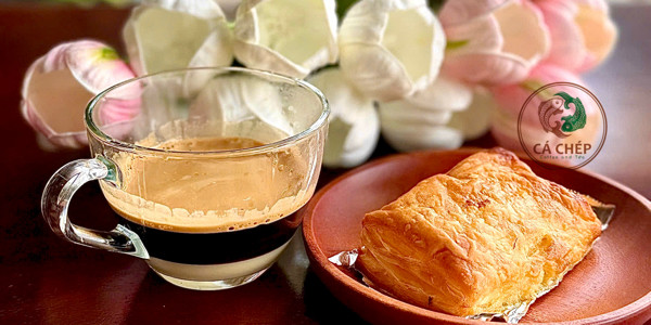 Cá Chép Coffee & Tea