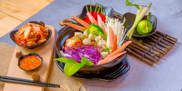 Mì Cay Bố Mận - Tokbokki, Mì Trộn & Đồ Ăn Vặt - 32 Bình Hoà 1