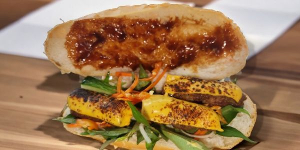 Bánh Mì Bò Nướng & Cacao Quận 10 - Đối Diện 666/46/7 Đường 3 Tháng 2