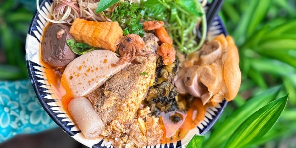 Bún Cá & Bún Riêu Phương Ú