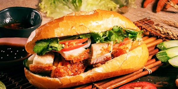 Tiệm Quay Bạch Đằng - Bánh Mì & Heo Quay - Chi Nhánh 5 Phú Cường