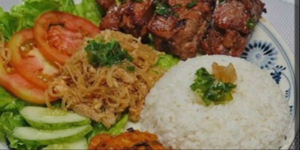 Cơm Phần & Mì Xào Cô 6