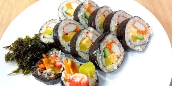 Mè Food - KimBap, Cơm Trộn & Mì Cay - Võ Văn Kiệt