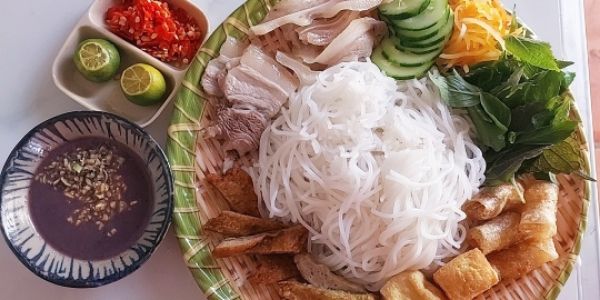 Bún Đậu Mắm Tôm Ánh Phan - Bún Đậu & Trà Tắc