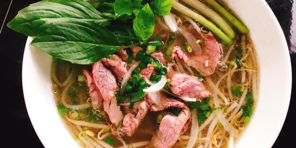 Phở Út Khánh - Bún Bò Huế - 308 Phan Đăng Lưu