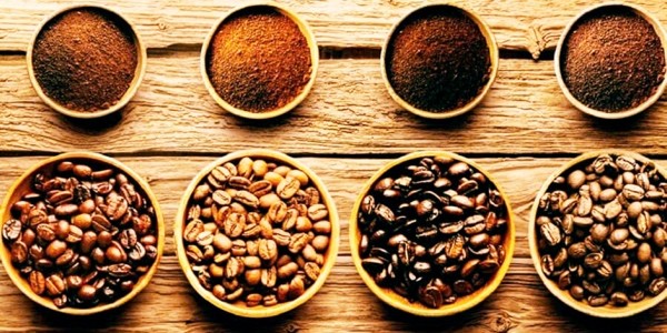 Việt Nguyễn Coffee - Cầu Giấy