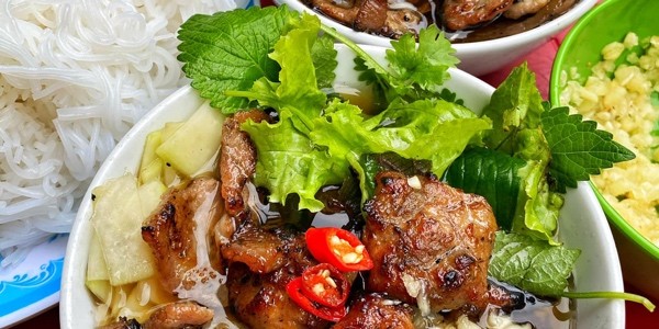 Bún Chả Bà Tâm - Khương Trung