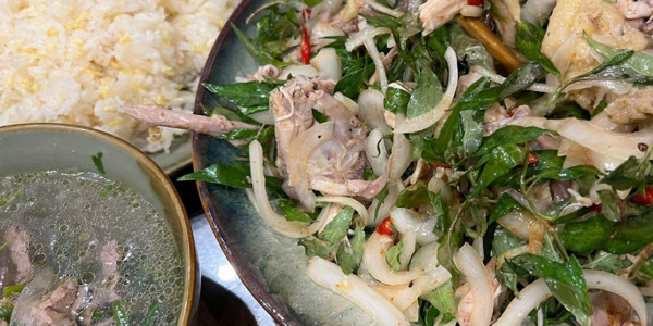 Quán Tý Xôi Gà - 1 Dương Văn An