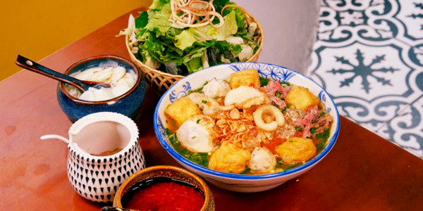 Bún Riêu Cua Tóp Mỡ - Chan Chan