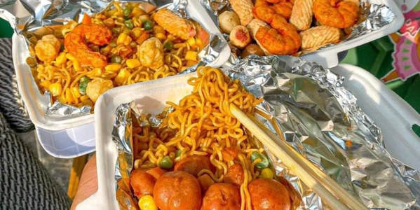 Huyền Food - Bún Trộn, Mỳ Trộn Indomie & Bánh Tráng Trộn - Ngọc Lâm