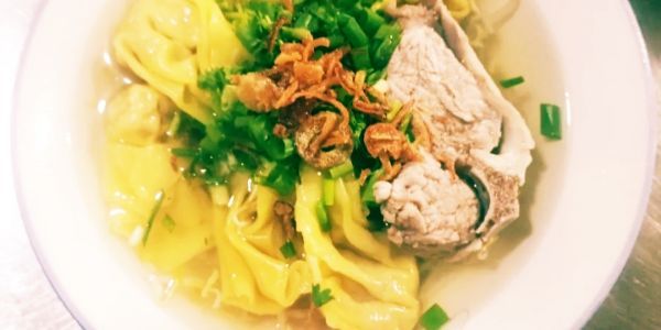 Hủ Tiếu Mì Nui Bánh Canh - Bình Chuẩn