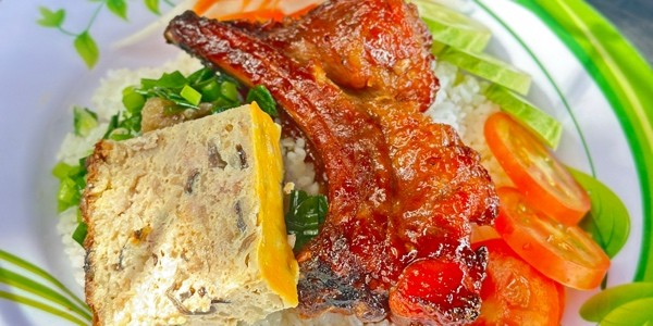 Cơm Tấm Sườn Cọng - Cô Thắm