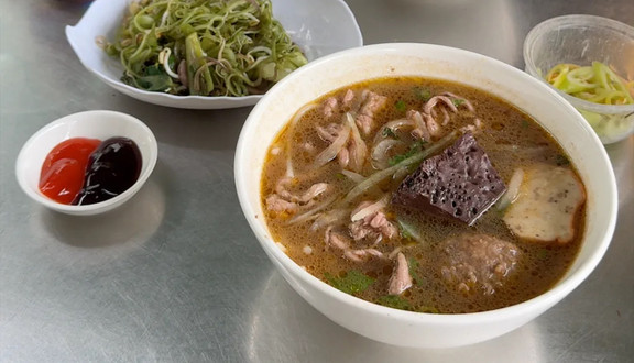 Bún Bò Huế - Lê Cơ