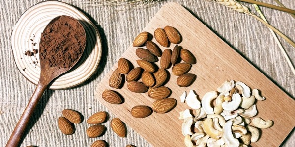 Love Nuts Milk - Sữa Hạt Mix Matcha & Cacao - Huỳnh Tấn Phát