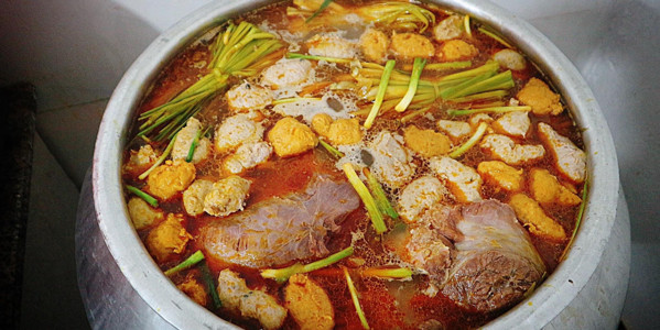 Bún Bò Huế Sông Hương - KDC Thuận Giao